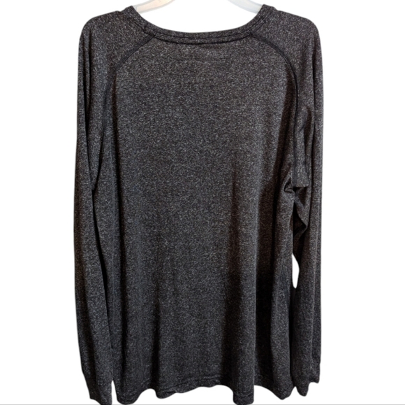 Adidas women's Iowa Hawkeyes long sleeve top gray yellow x large 18/20 w- - Picture 3 of 4